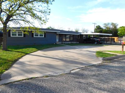 1006 W 6th St, Muleshoe, TX, 79347