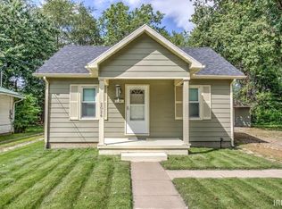 2026 Ravenswood Dr, Evansville, IN