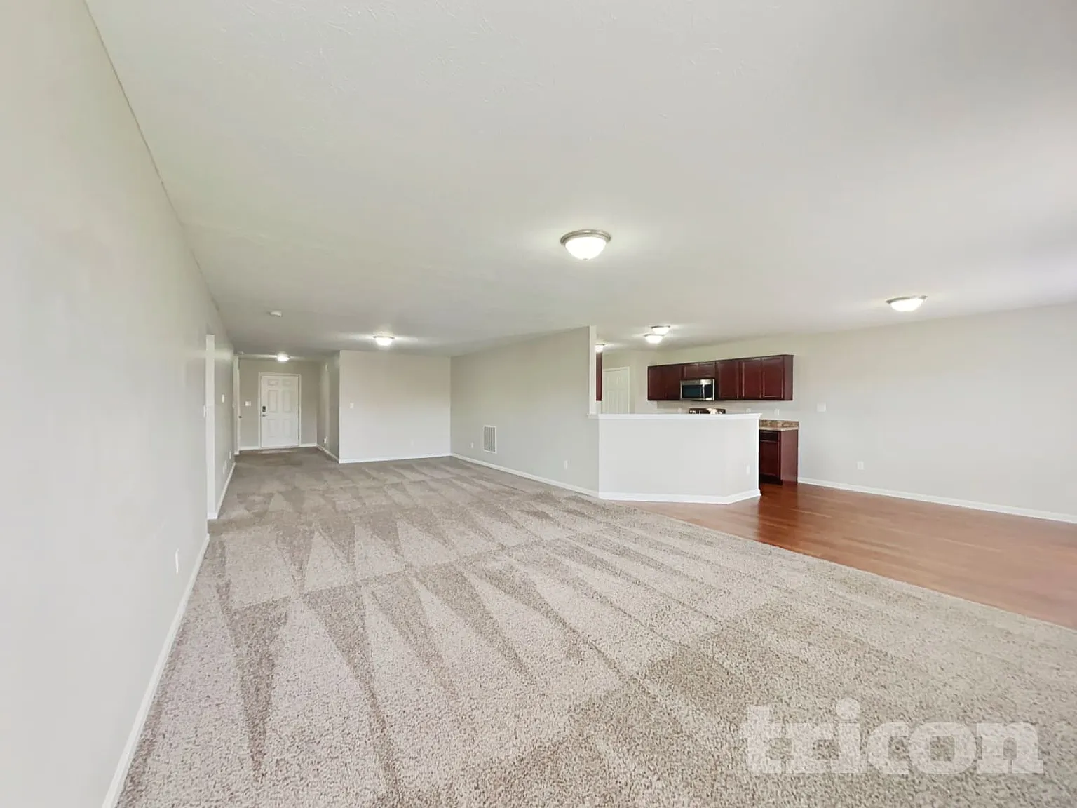 7916 Amadeus Drive Indianapolis IN — Photo 2