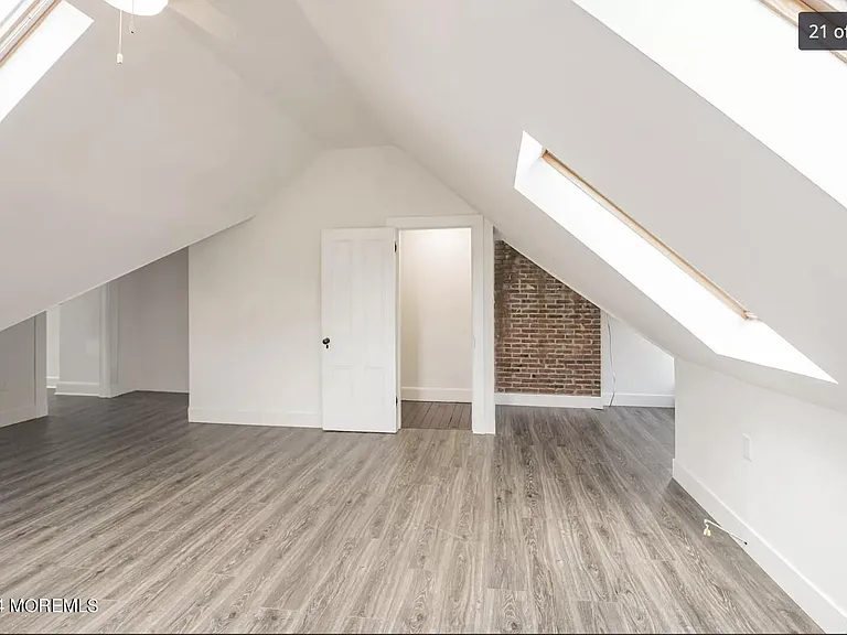64 Shrewsbury Ave #62A — Photo 19