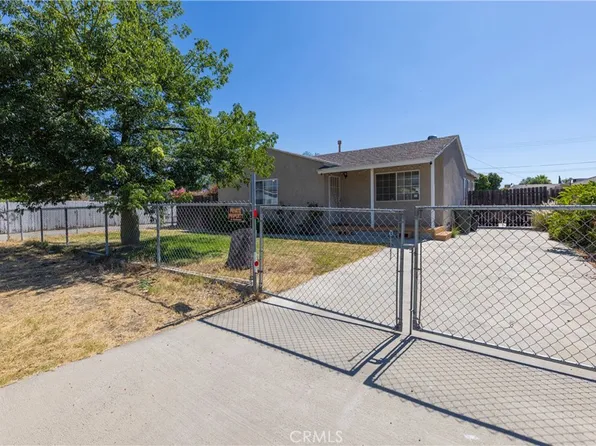 8933 Locust Ave, Fontana, CA 92335