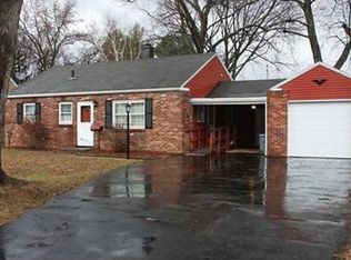 1142 Craig Rd, Maumee, OH 43537