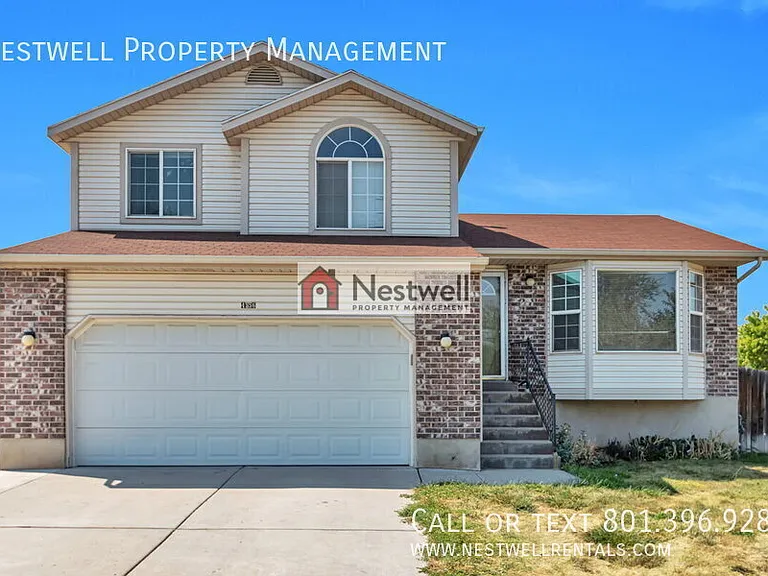 4556 S Wormwood Dr — Photo 2