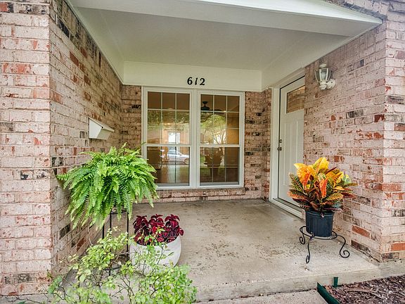 612WinchesterRichardsonTX-ZDALARGE-4.jpg