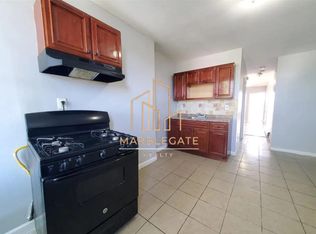 95 16th Ave #33R, Newark, NJ 07103