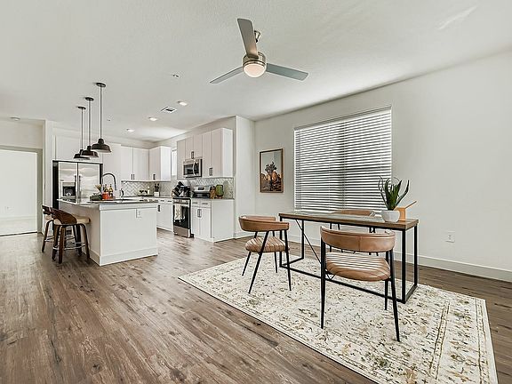 Living Room | The Gallery