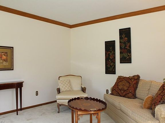4th image of 2588 W Blackthorn Cir
