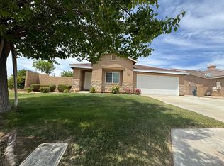 45237 Sancroft Ave, Lancaster, CA 93535