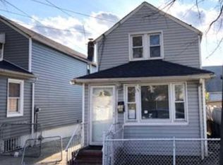 13308 146th St, Jamaica, NY 11436