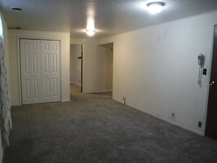 556 Montana Ave — Photo 21