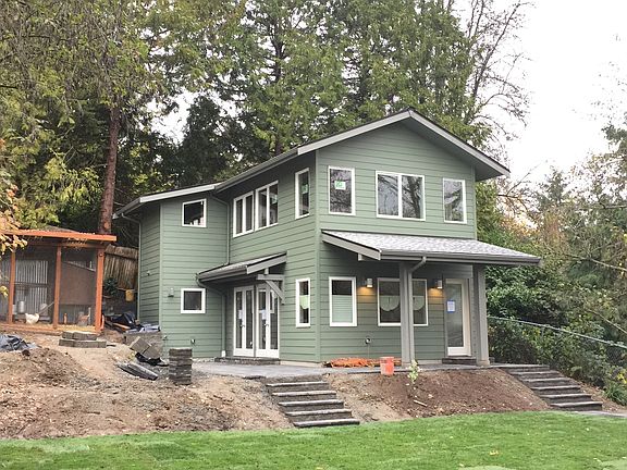 2016 backyard cottage
