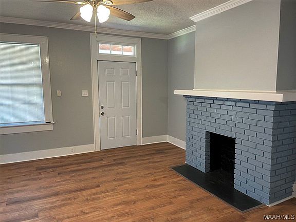 4th image of 2030 Saint Charles Ave