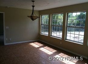 3rd image of 806 Bayridge Ln