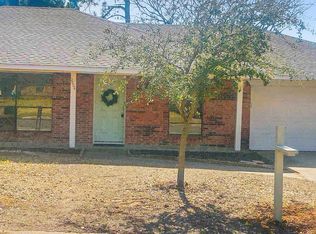 2004 Paisley Dr, Arlington, TX 76015