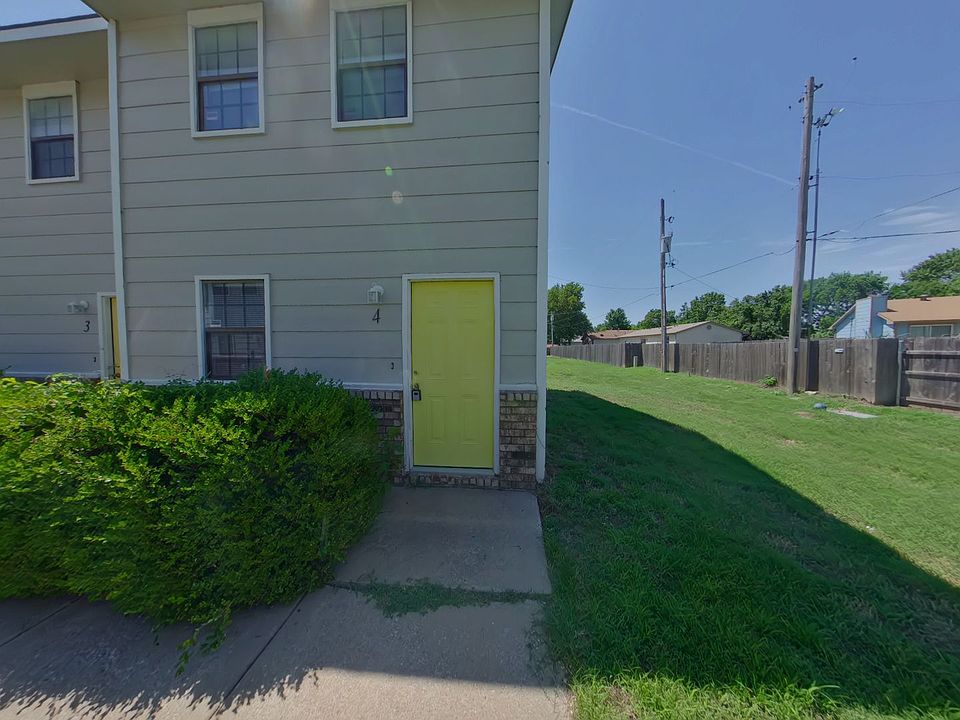 1st image of 3227 S Illinois Ave APT 4