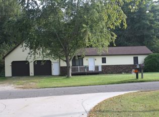 24190 Grove St, South Bend, IN 46628