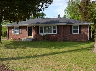 107 Clinton Dr, Anderson, SC 29621