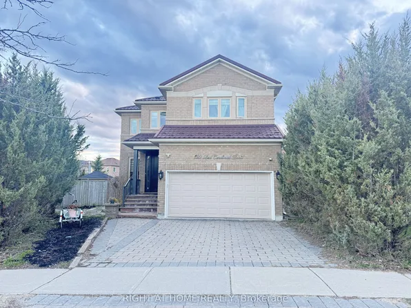 122 Red Cardinal Trl, Richmond Hill, ON L4E 4B7