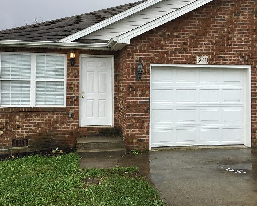 1st image of 823 Cobbler Ln E