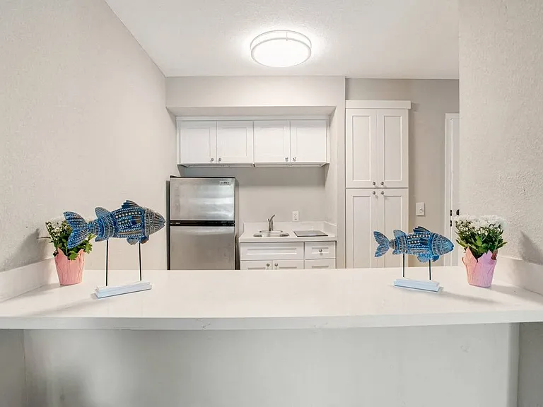 Aventine at Lantana - 55+ Active Adult Apartments — Photo 9