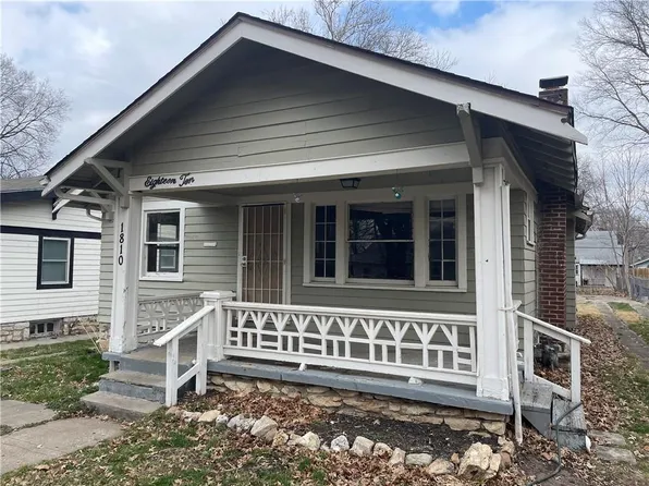 1810 E 70th St, Kansas City, MO 64132