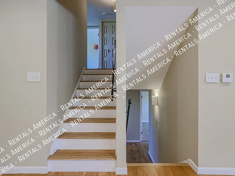 8613 E Clarendon Ave — Photo 15