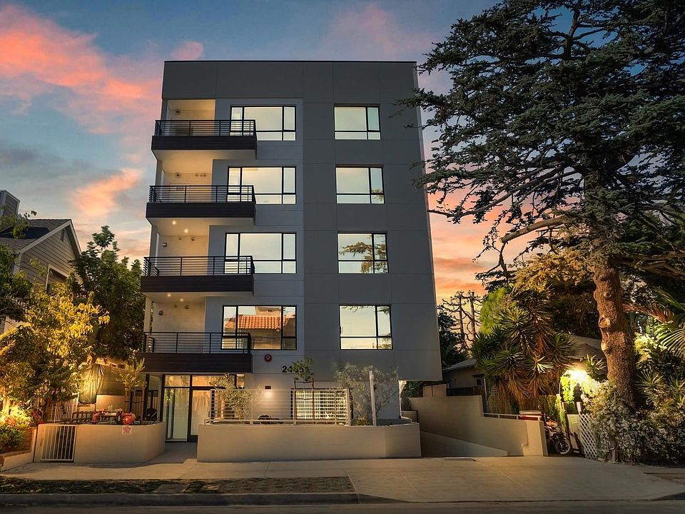 1st image of 2465 Purdue Ave #402