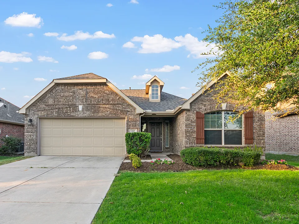 1117 Villa Paloma Blvd