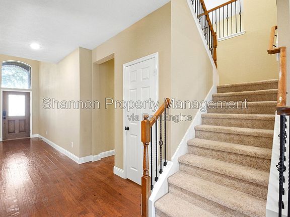 5th image of 11119 Hayden Falls Dr