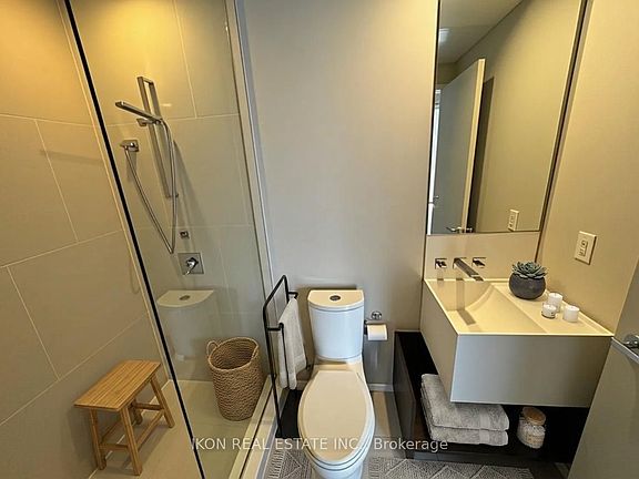 3rd image of 1 Bloor St E #3910