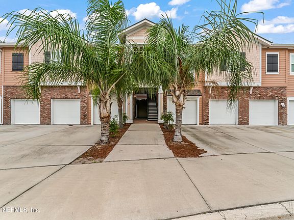 2nd image of 208 LARKIN Place #108