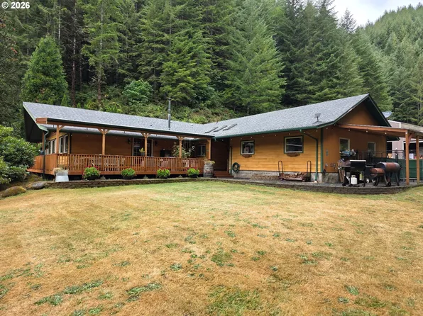 1860 Oar Creek Rd, Reedsport, OR 97467