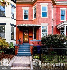 1427 Ames Pl NE, Washington, DC, 20002