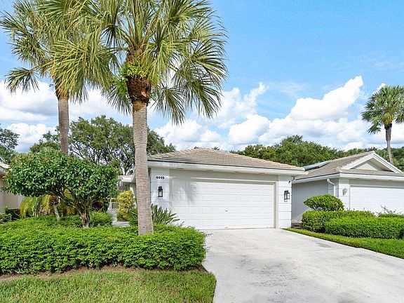 3rd image of 4449 Lacey Oak Drive