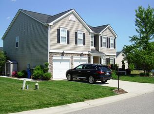 2300 Stony Bottom Dr, Raleigh, NC 27610