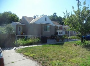 912 N Pine St, Grand Island, NE 68801