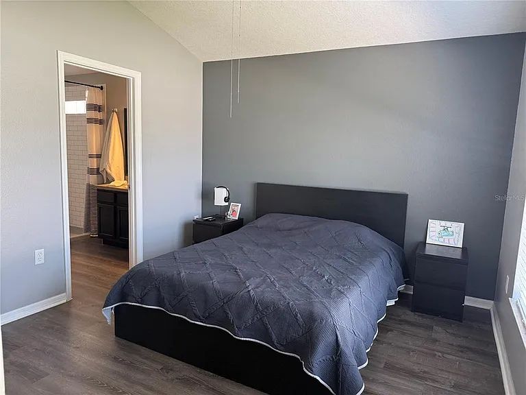 16212 Coopers Hawk Ave — Photo 7