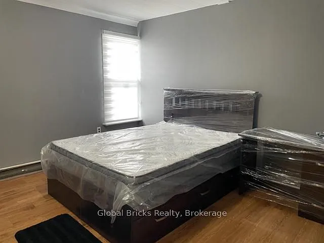Studio, $2,600 — Photo 4