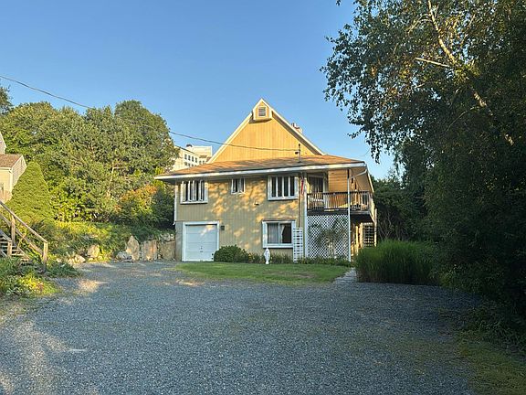 2nd image of 26 Dwight Rd