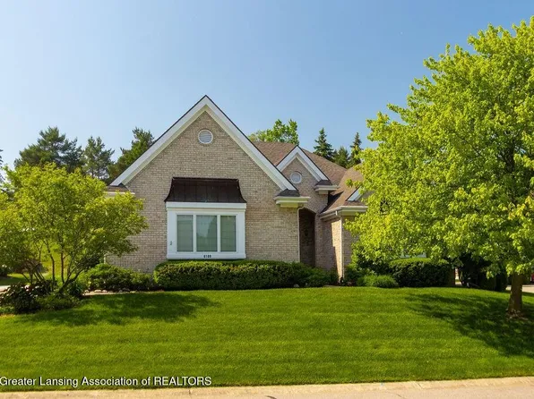 6109 E Longview Dr, East Lansing, MI 48823