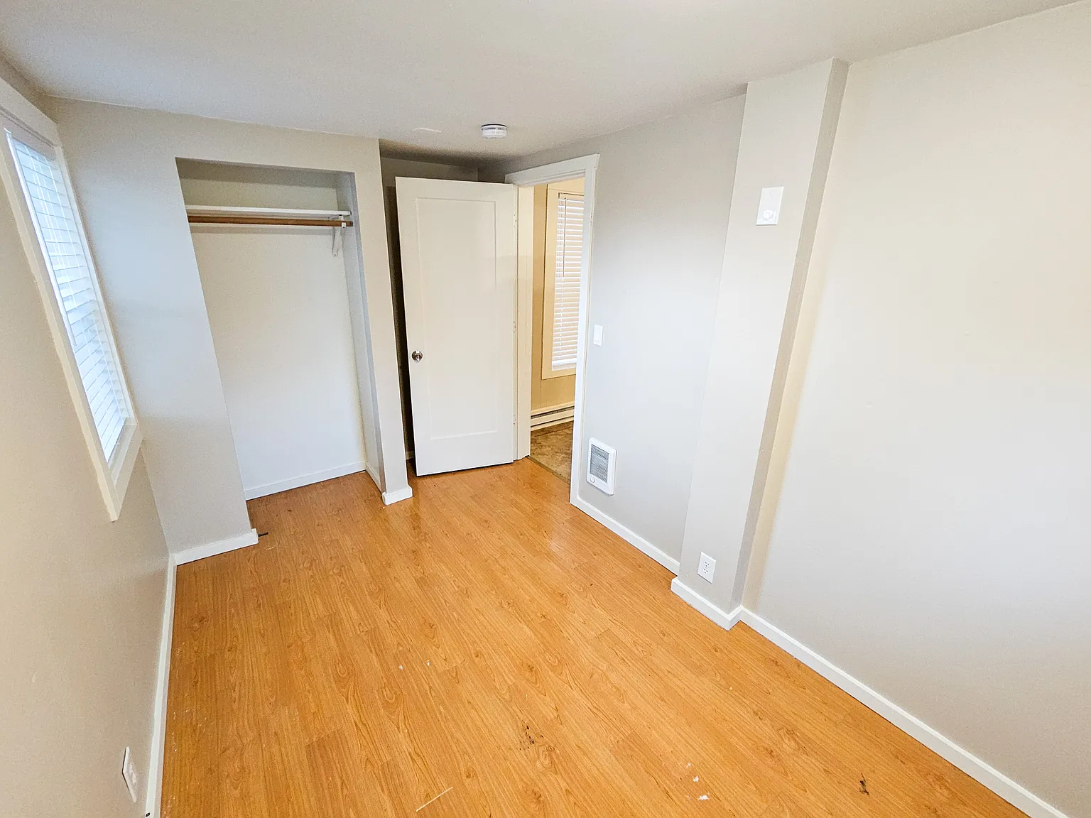 4 bed, $1,795 — Photo 2