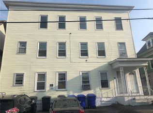 96 Hendricks St, Central Falls, RI 02863