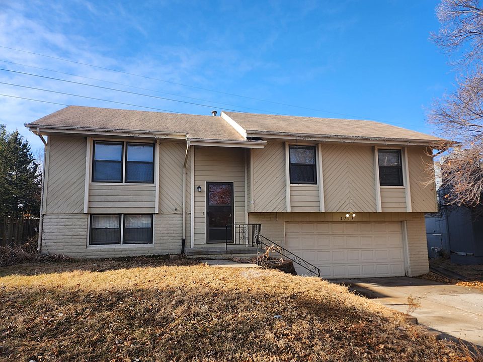 1st image of 2718 N 112th Ave