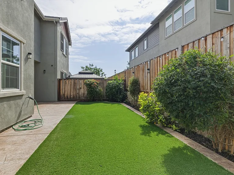 116 W Limerick Ave — Photo 22