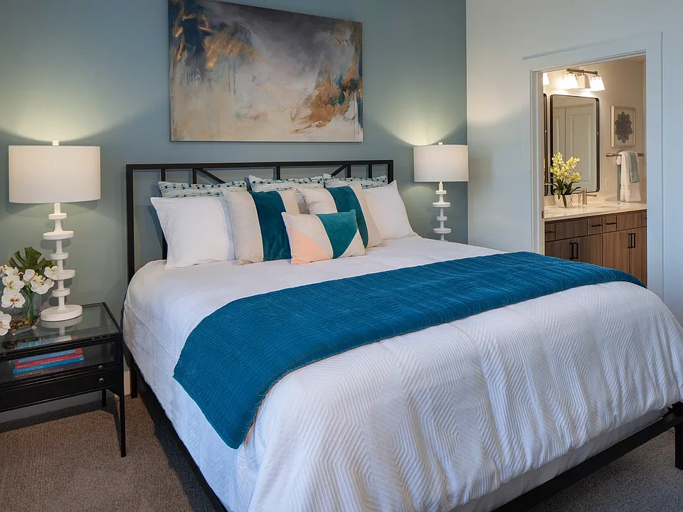 Ceiling fans in living and bedroom areas