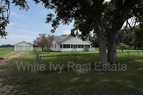 3289 County Road 158 Photo 1