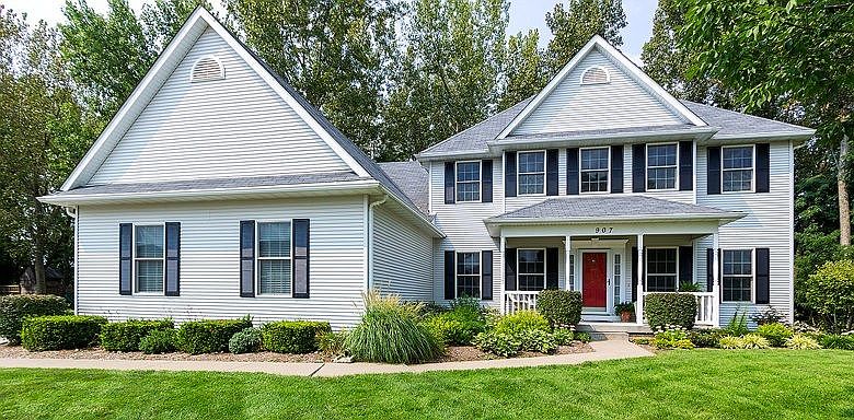 Your dream home in LeClaire