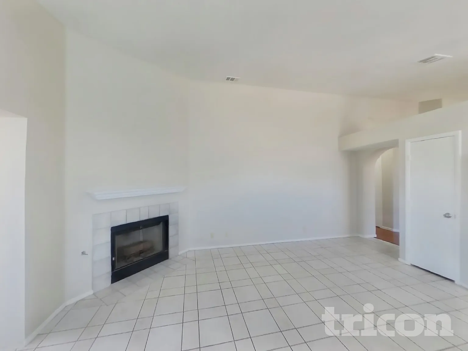 938 Chaps Circle Henderson NV — Photo 4