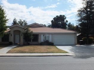 4804 Via Fontenelle Dr, Bakersfield, CA 93308