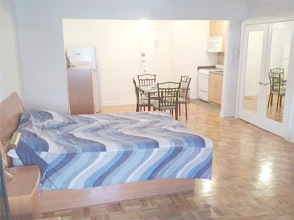 2nd image of 1420 York Ave APT 2B
